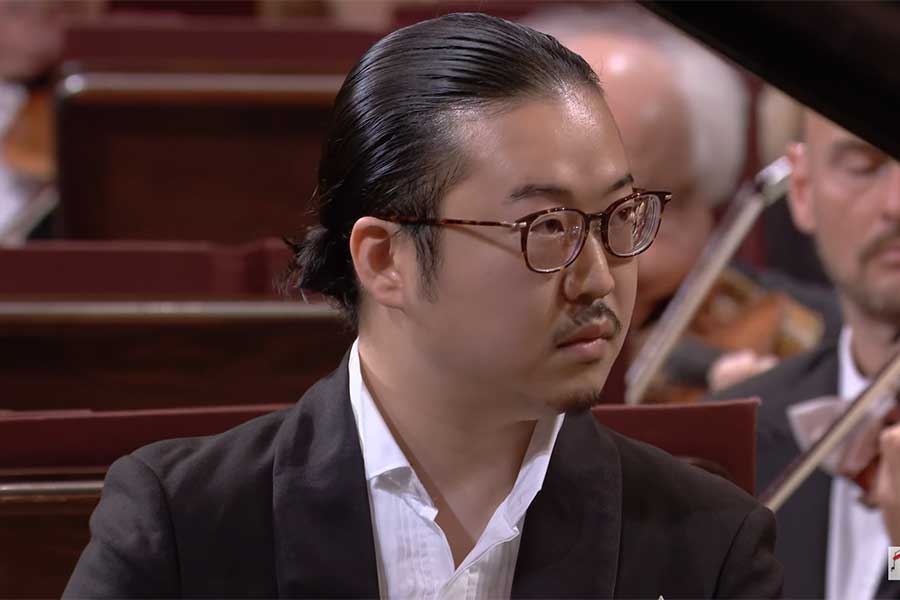 反田恭平さん、51年ぶり快挙に海外ファンから喝采「極上だ」「今大会の真の勝利者」 | ENCOUNT
