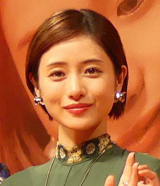 石原さとみが告白「しんどかった」体調面や仕事などで悩んだ30歳 - ライブドアニュース