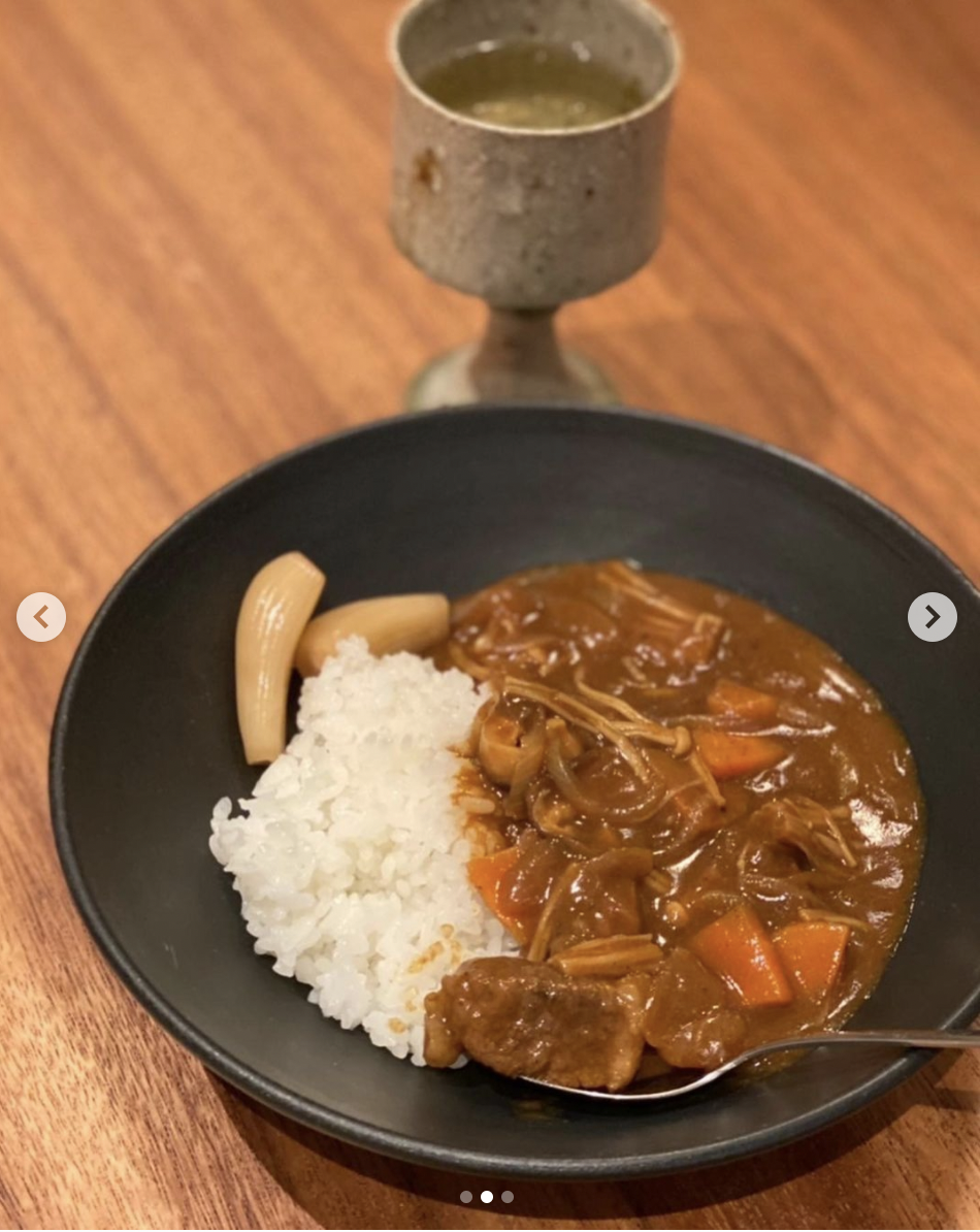 大政絢、ワンプレートご飯の完成度に驚き 「さすが料理上手」「食器が素晴らしい」