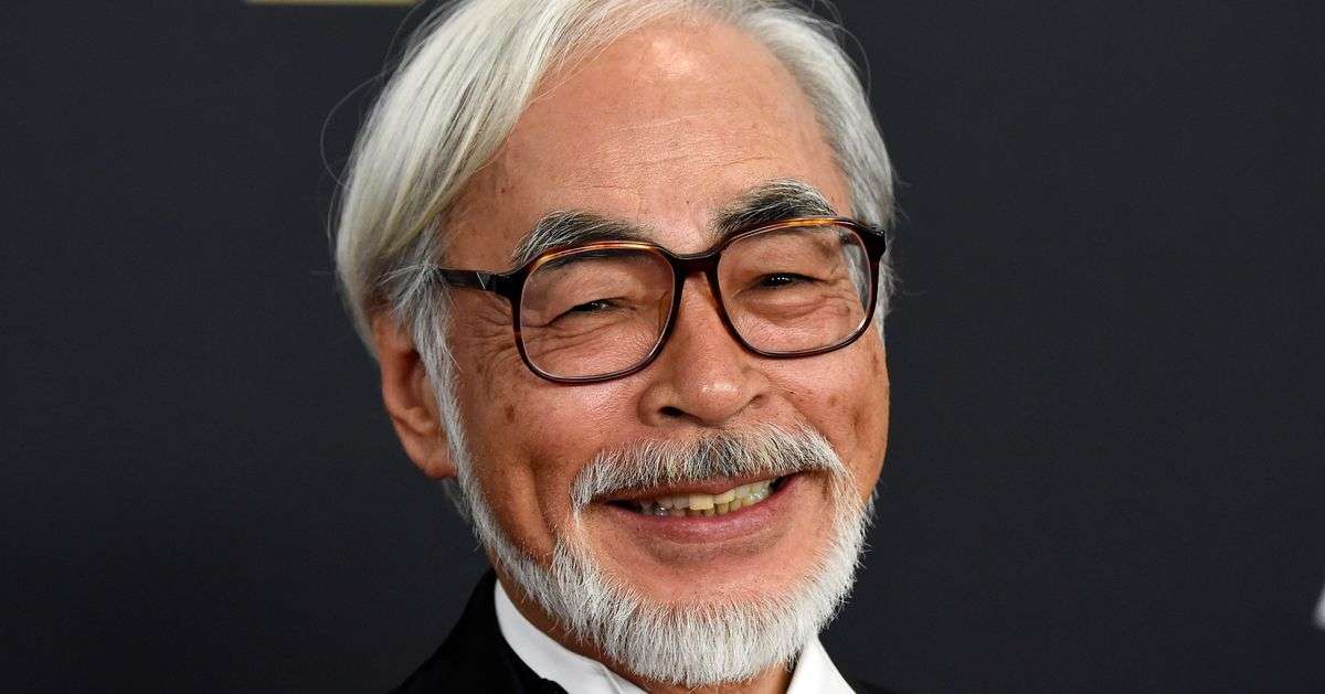 神々しすぎるよ...ジブリが公開した宮崎駿さん、久石譲さん、鈴木敏夫さんスリーショット写真に反響 | ハフポスト