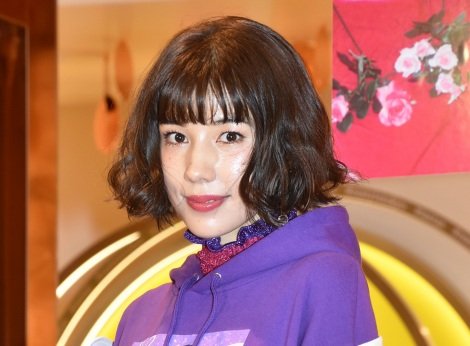 仲里依紗「新しい家族が増えました」　息子が「チリチリラーメン」と名付けてかわいがる