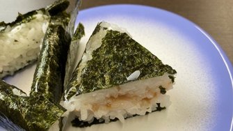 おにぎりの“具”を抜くマシンが「くだらないもの」日本一に…従業員13人の町工場に誕生秘話を聞いた