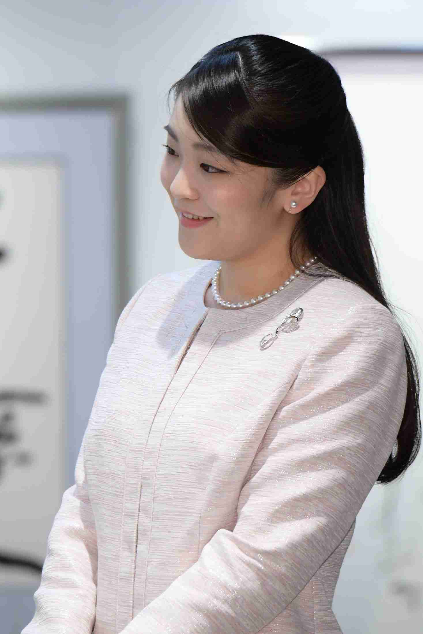 眞子さまは守谷絢子さんの結婚披露宴で「すごく可愛い、幸せそう」…“決定的な亀裂”が生じた紀子さまのご発言とは（文春オンライン） - Yahoo!ニュース