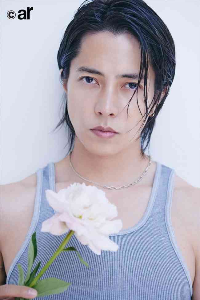 ジャニーズ退所後の “勝ち組” は「CM高ギャラ」本木雅弘…「推定年収3億円」手越祐也は “先行き不安” の声も
