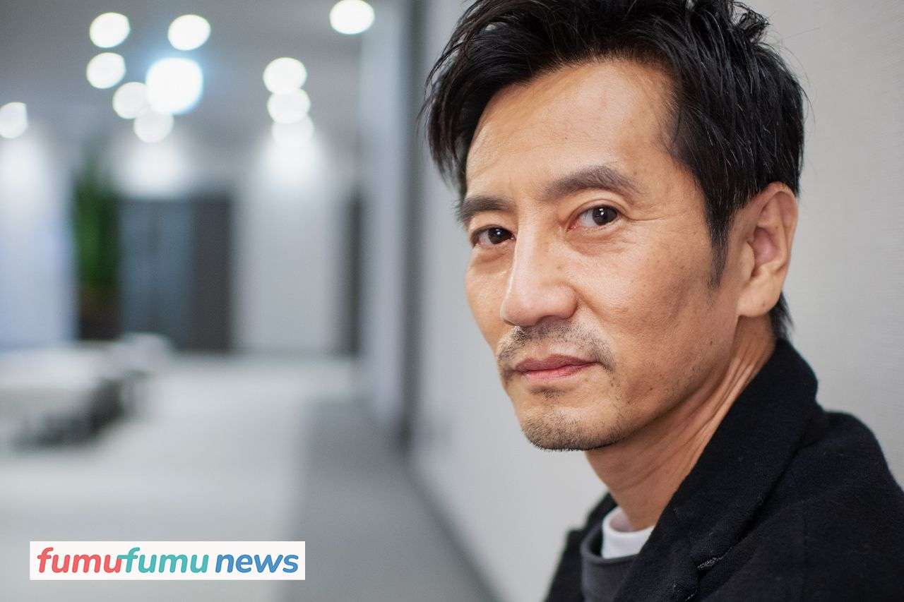 津田寛治、名バイプレーヤーのデビュー秘話「たけしさんが休憩している合間に」 | 週刊女性PRIME