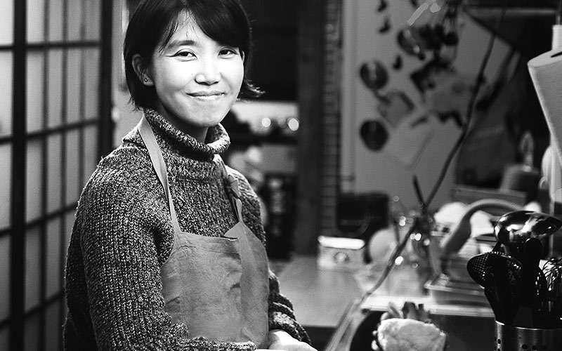 【私が決断したとき】食べることは、ひとをつくること｜家政婦・タサン志麻さん | Oggi.jp