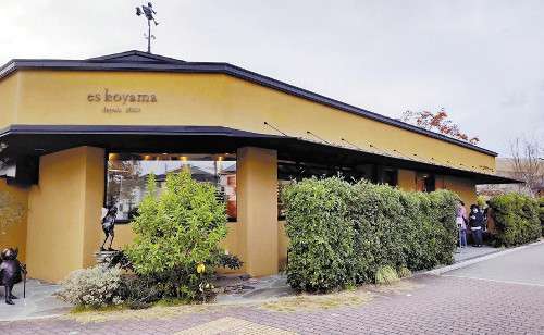 人気洋菓子店で「やりがい搾取」、残業100時間超が常態化…勧告後も改善せず