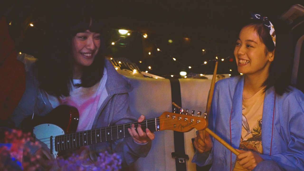 ラブリーサマーちゃん「202 feat. 泉まくら」Music Video - YouTube