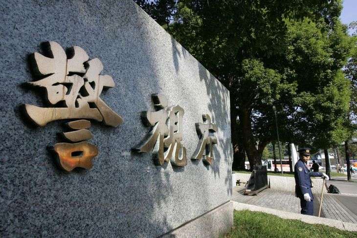 夫の殺害を依頼か 殺人未遂容疑で妻を逮捕