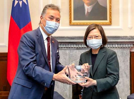 米の議員団が訪台、蔡総統と会談　中国外務省「かすかな雑音」（朝日新聞デジタル） - Yahoo!ニュース