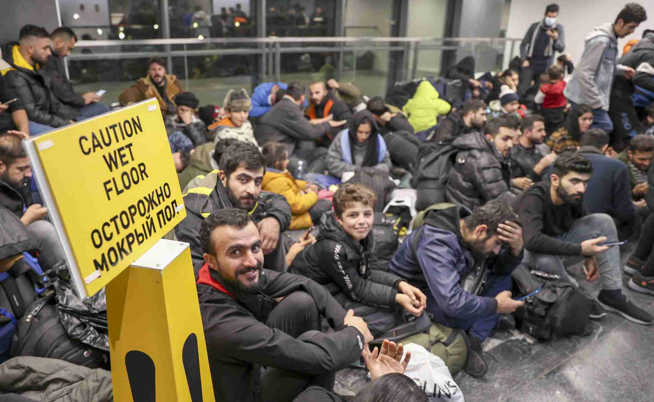 難民ら180人帰国の途　ベラルーシから、第3弾（共同通信） - Yahoo!ニュース