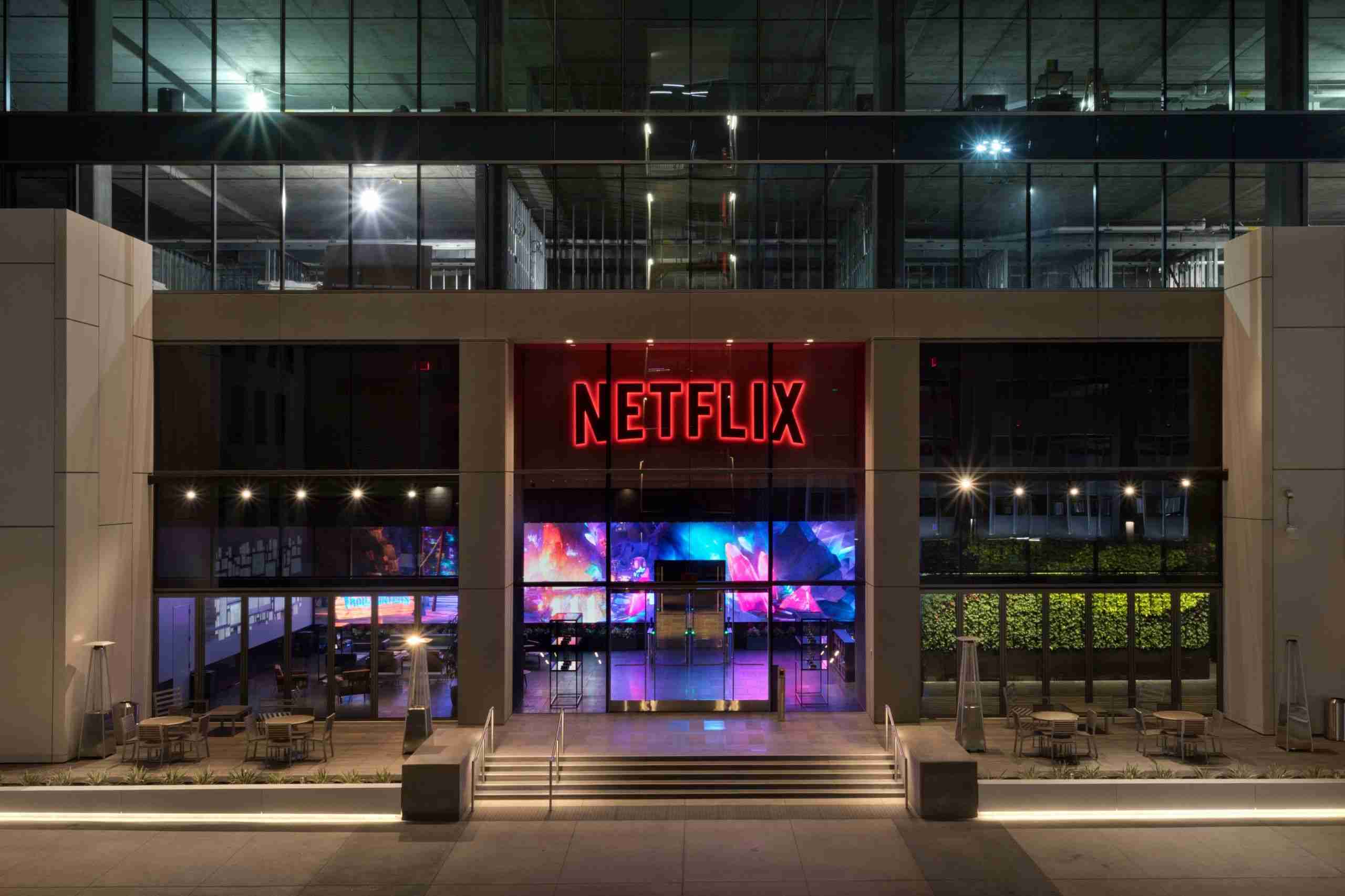 About Netflix  - テレビアニメ「鬼滅の刃」無限列車編第５話配信に際してのお詫び