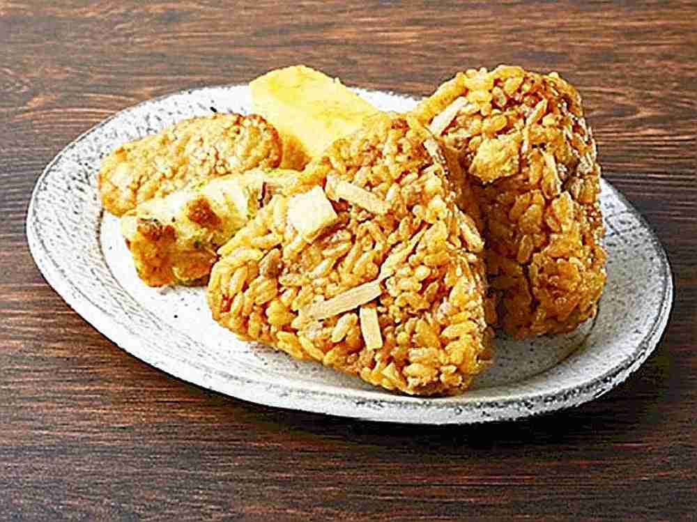 在庫一時200トン超、「名古屋コーチン」がコンビニおにぎりに…県が生産者支援