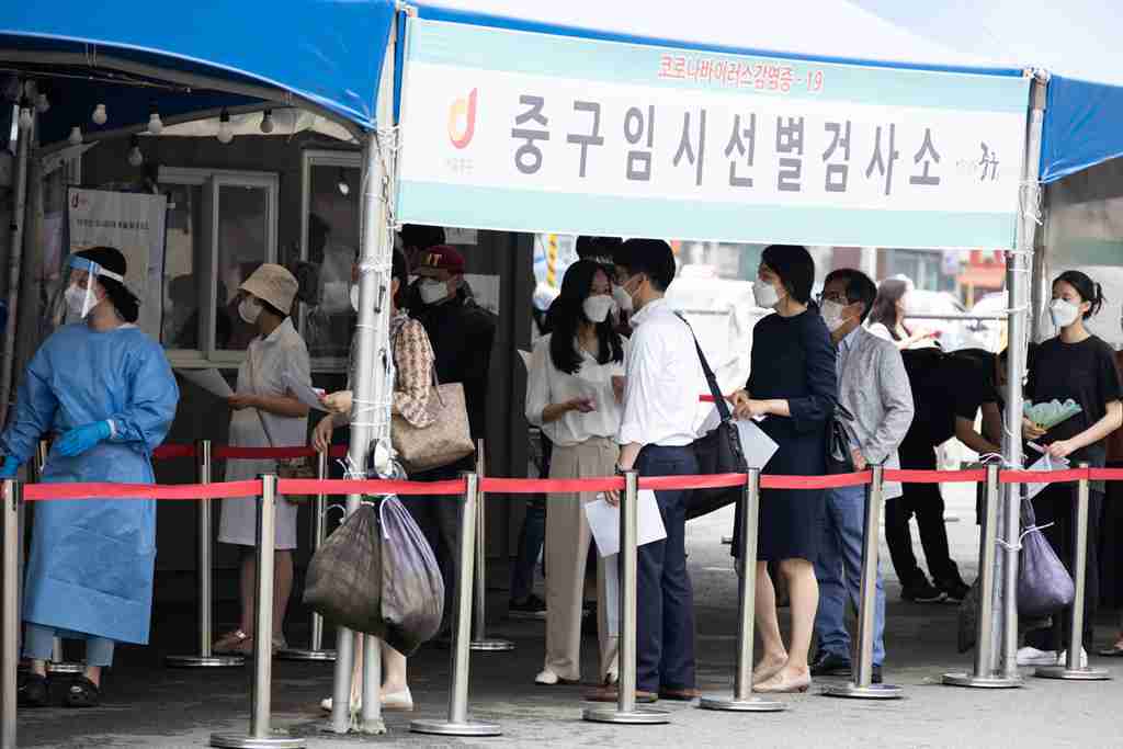 新型コロナ新規感染3292人、過去最多　防疫措置緩和で急増　韓国（時事通信） - Yahoo!ニュース