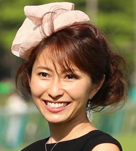 榎本加奈子さん、41歳最新ショットを公開!ベンツとの2ショットに「相変わらず素敵な女性」「美しい」