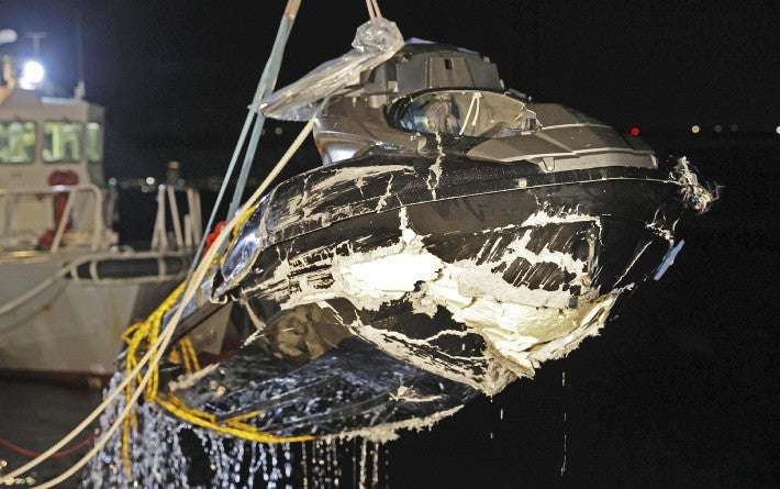 水上バイク時速100キロで衝突し3人死亡、運転の男を書類送検…無免許で体内からアルコール検出