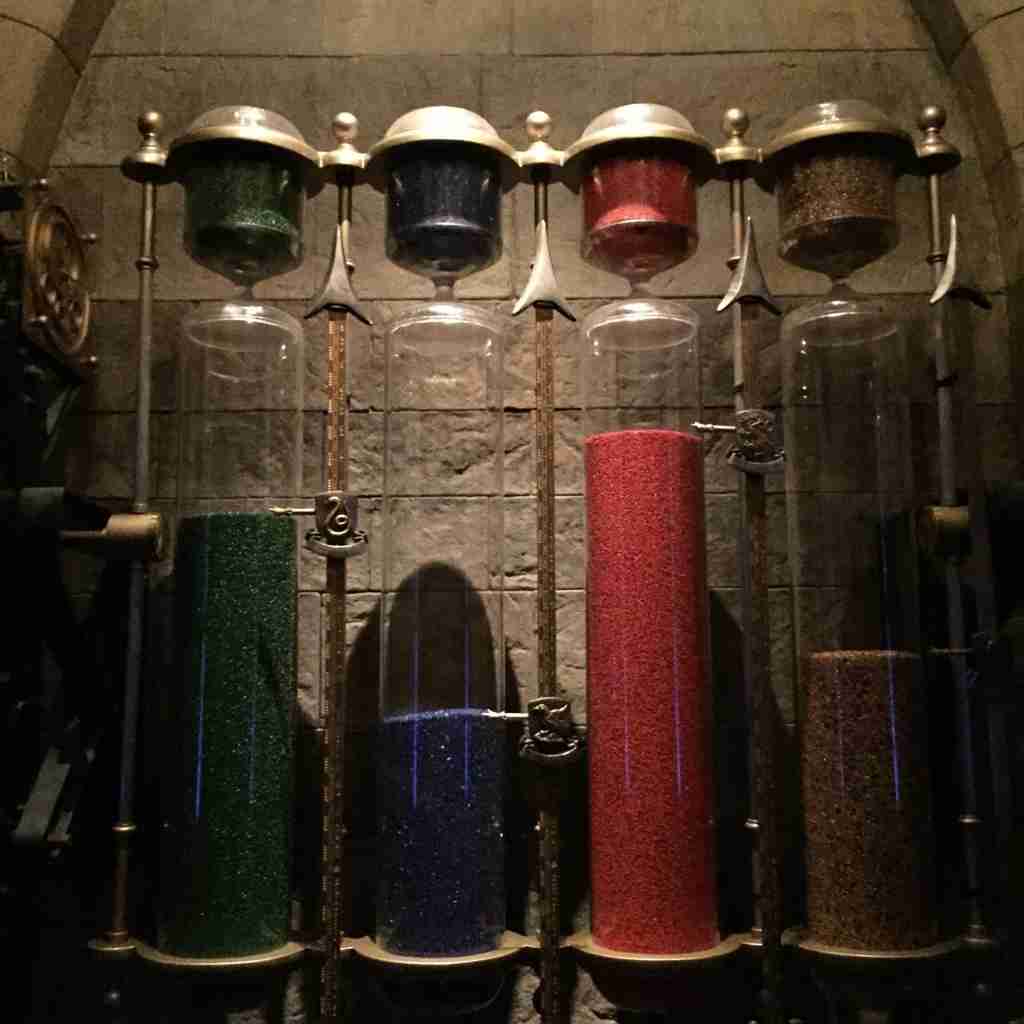 ハリーポッター で疑問に思うこと