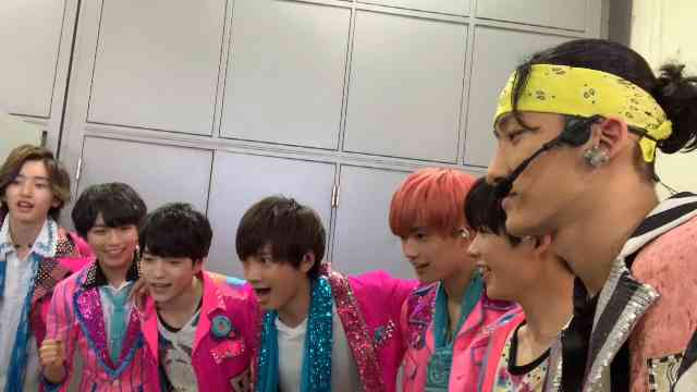 Snow Man、Travis Japan、なにわ男子「円陣」 | ISLAND TV