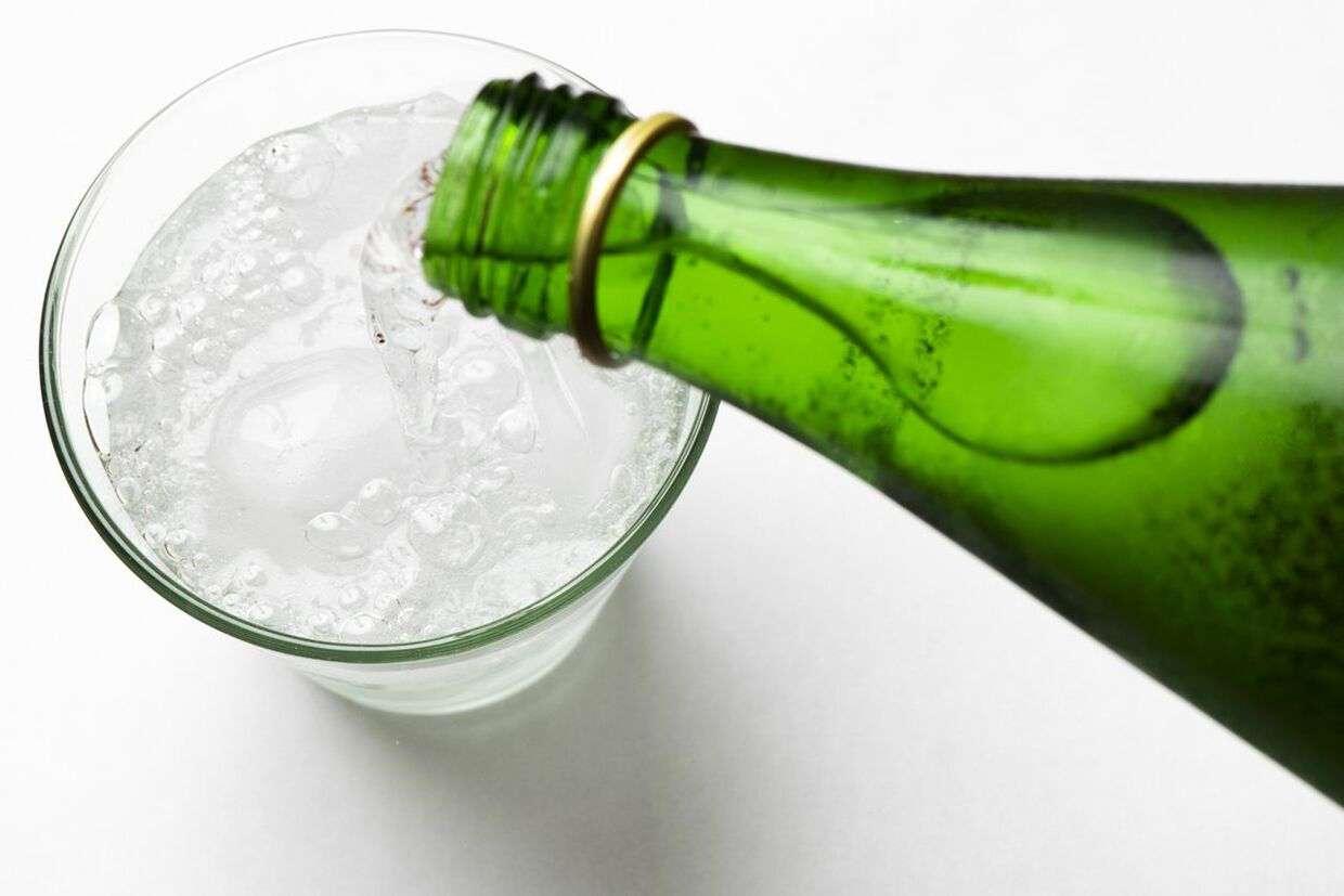 炭酸水の秘めたチカラ！便秘解消に美容効果、1週間で-2kg期待できる「やせる飲み方」