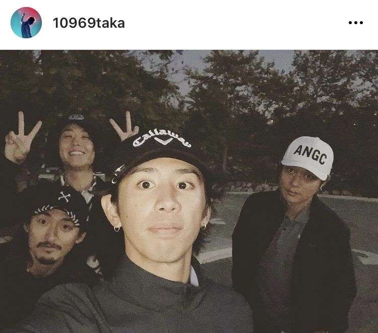 Taka、ワンオク4人でのゴルフ初ラウンドを自撮り＆スコア公表「全員集合最高」「超楽しそう」