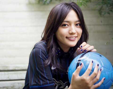 Jリーガーが選ぶ「好きな女性タレント・女優・歌手」ランキング発表！ : サッカーレボリューション