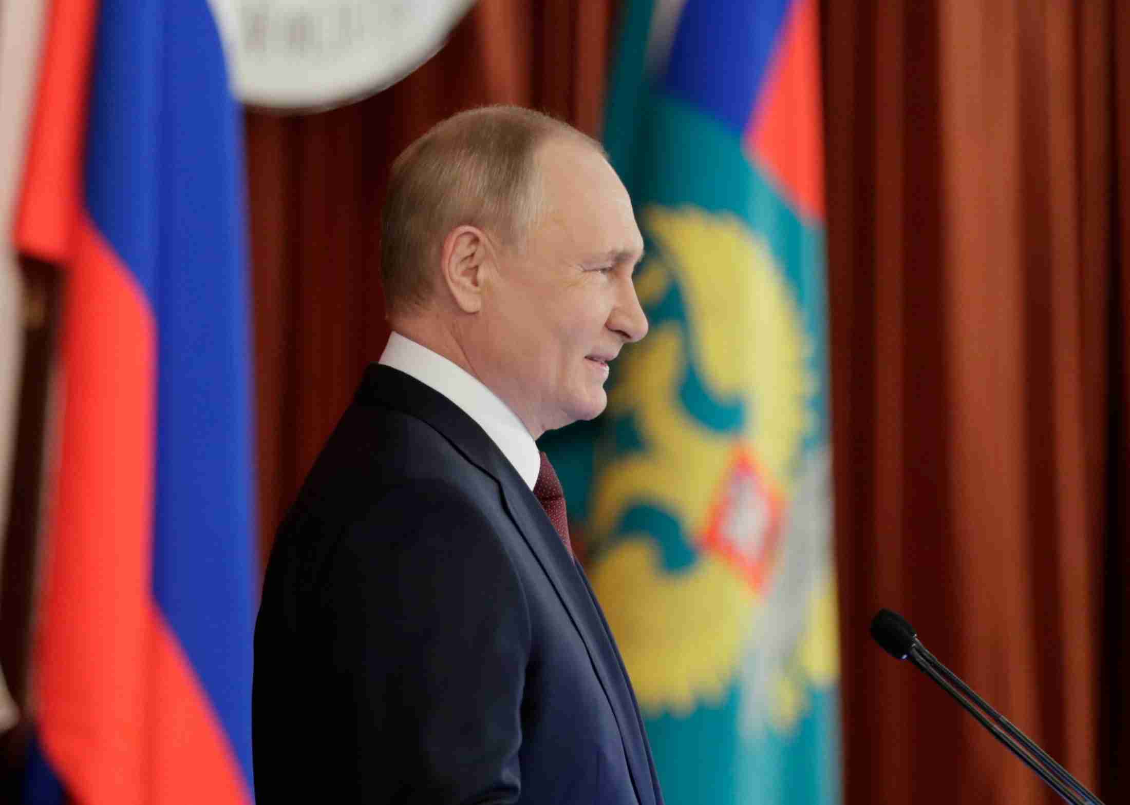 プーチン氏「西側はレッドライン警告軽視」、バイデン氏と年内会談も（ロイター） - Yahoo!ニュース