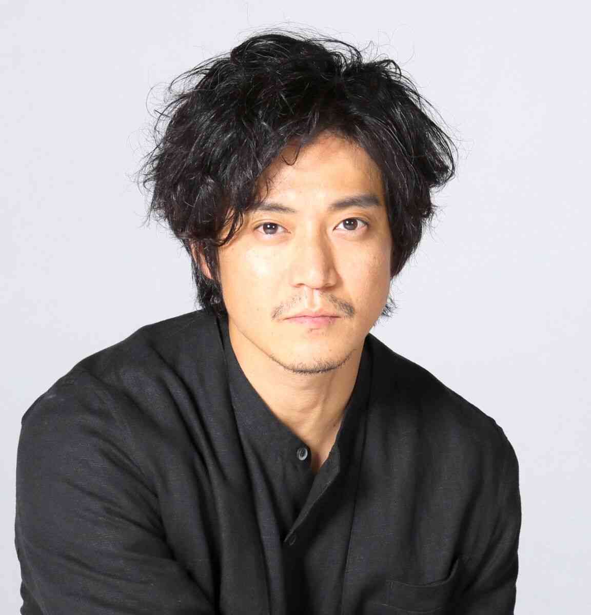 小栗旬主演「日本沈没」第７話世帯視聴率１５・４％　７話連続１５％超の高数字キープ : スポーツ報知