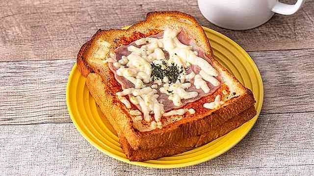 100円ローソン12月の新作まとめ！「もこもっ」の新フレーバーやクリスマス限定商品が登場