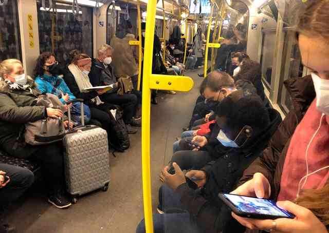 欧州が再び感染の「震源地」に　WHO、接種率伸び悩みを懸念