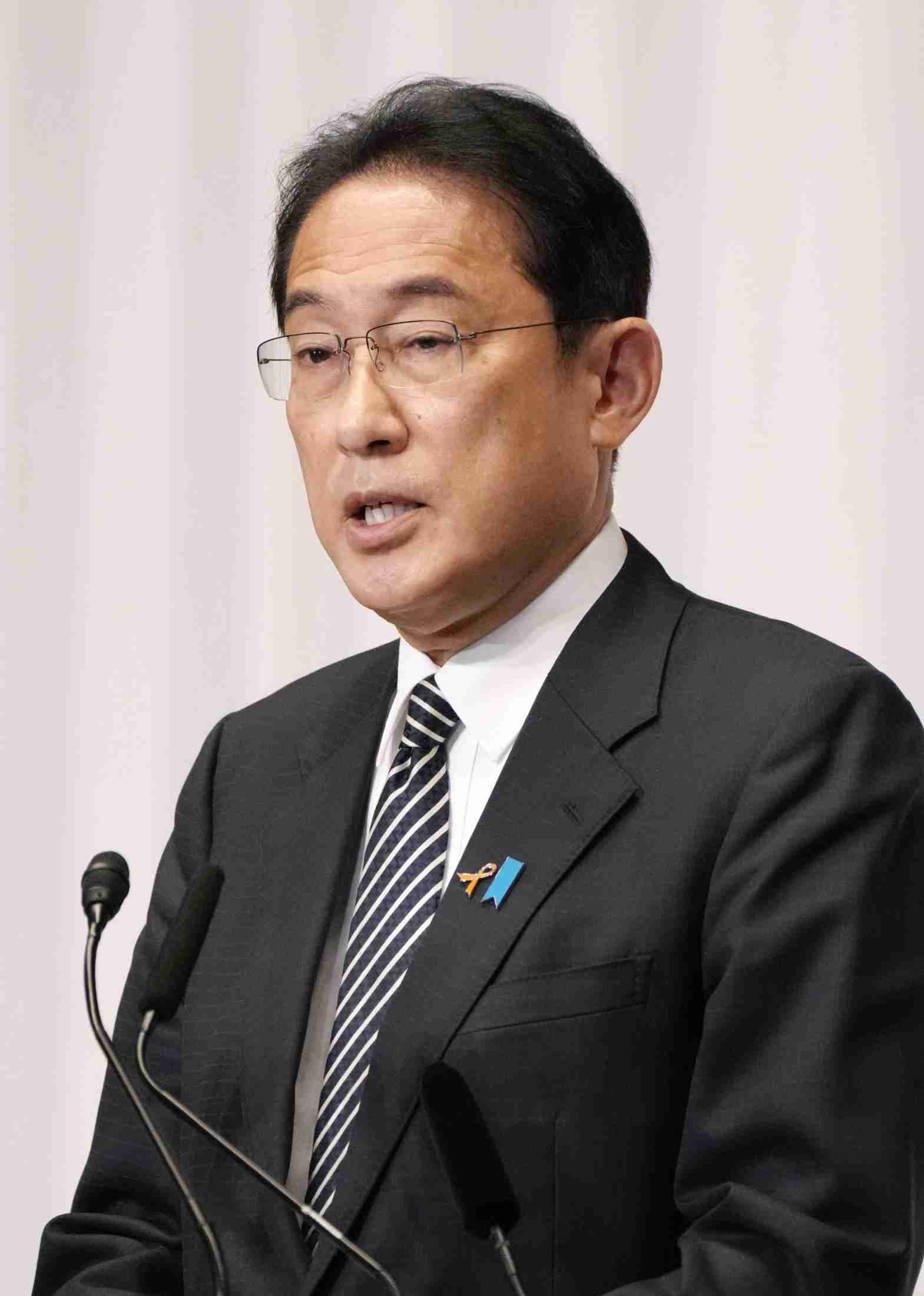 子育て世帯に現金給付、首相表明　GoTo再開、財源は借金（共同通信） - Yahoo!ニュース