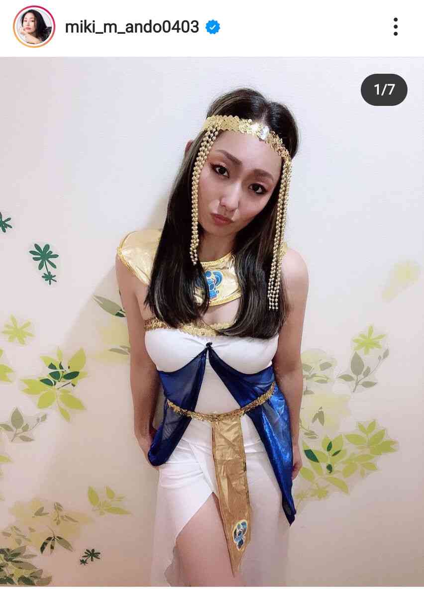 安藤美姫さん、クレオパトラ姿で二の腕＆太もも披露「妖艶ですね」「絶世の美女」