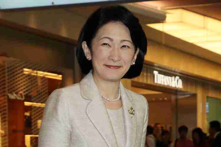 どうでもいい皿ほどなかなか割れない