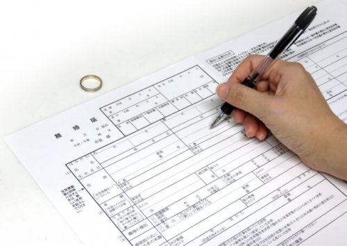 3人に1人はウソ！離婚は何人に一人なのか統計をもとに調べると驚きの結果に - 超トレンドマニア