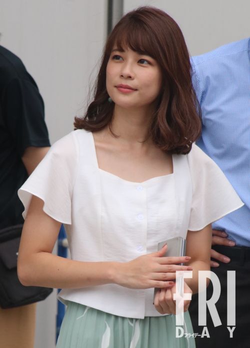 岡田将生を射止めたフジ鈴木唯アナの「圧倒的な愛され力」（FRIDAY） - Yahoo!ニュース