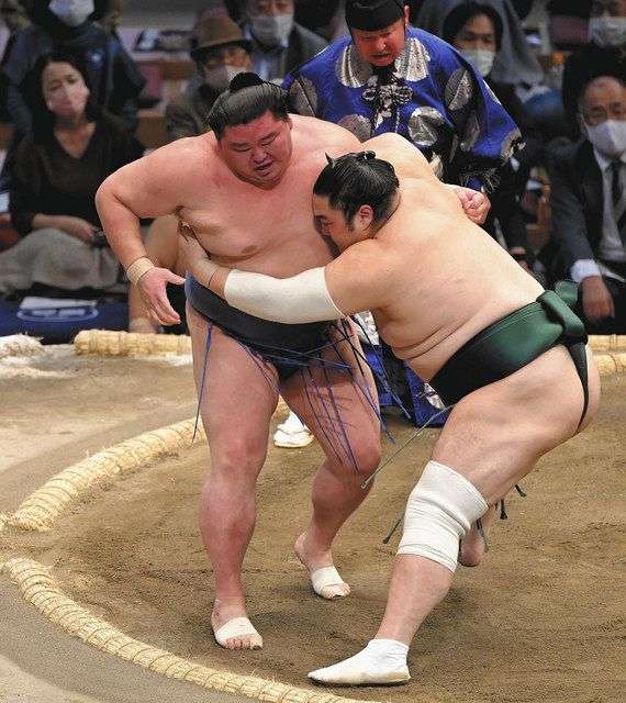 不調の隠岐の海が正代に快勝…番狂わせに思わず飛び上がってしまった【北の富士コラム】：中日スポーツ・東京中日スポーツ 