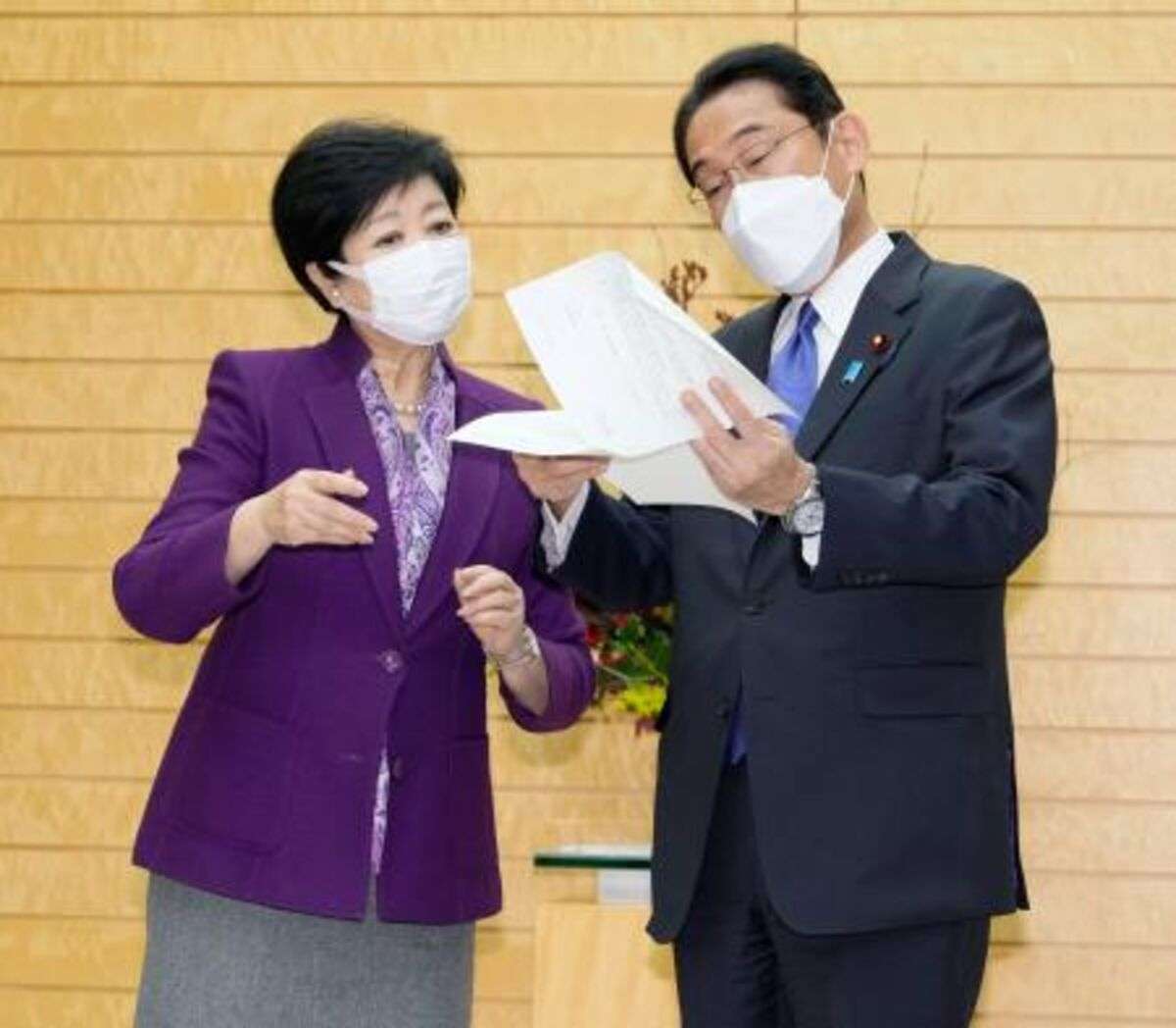 新変異株対応、国と都が連携　危機管理で首相と都知事会談 | 河北新報オンラインニュース / ONLINE NEWS
