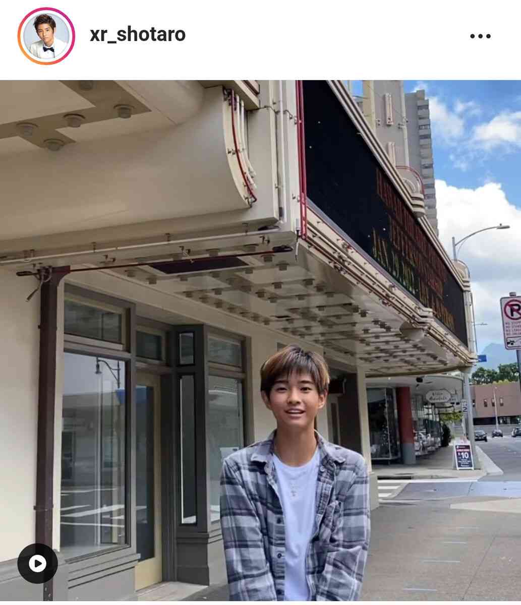 元TOKIO・山口達也さんの13歳長男、カジュアル姿を披露　流ちょうな英語を話す動画投稿