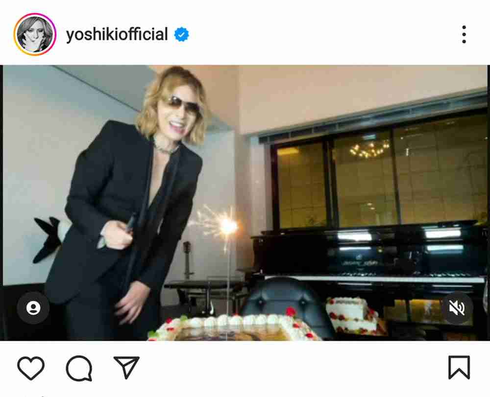 YOSHIKI、誕生日に筋肉美ショット公開でファン歓喜「腹筋ヤバ」「神がかってる」