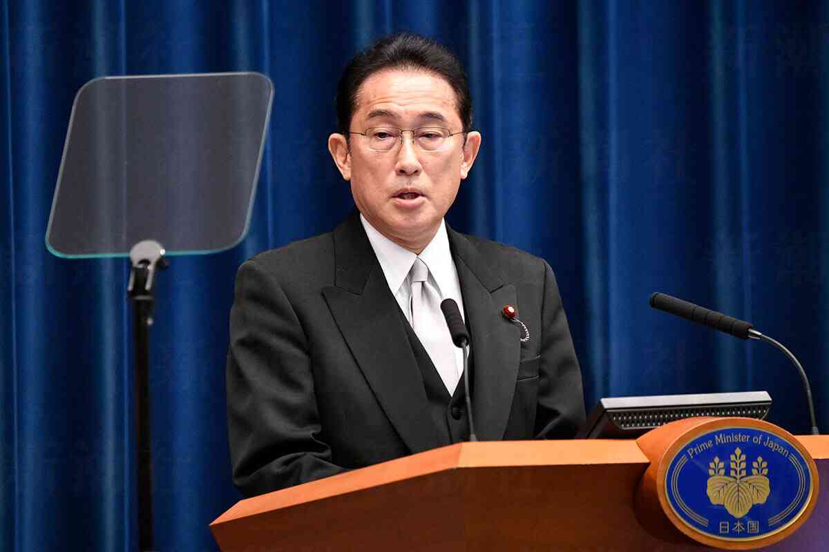 岸田首相は早くもリベラル色全開　安倍元首相が避けてきた”事実上の移民政策”で波紋（デイリー新潮） - Yahoo!ニュース