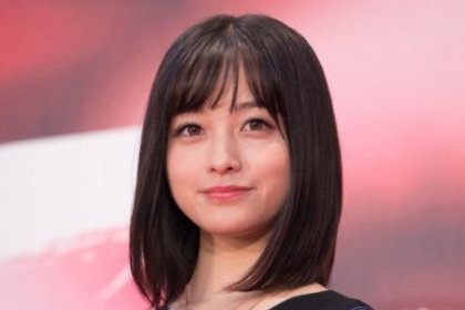 【どこの服】橋本環奈の衣装・私服着用ファッションブランドまとめ | うめのファッションブログ