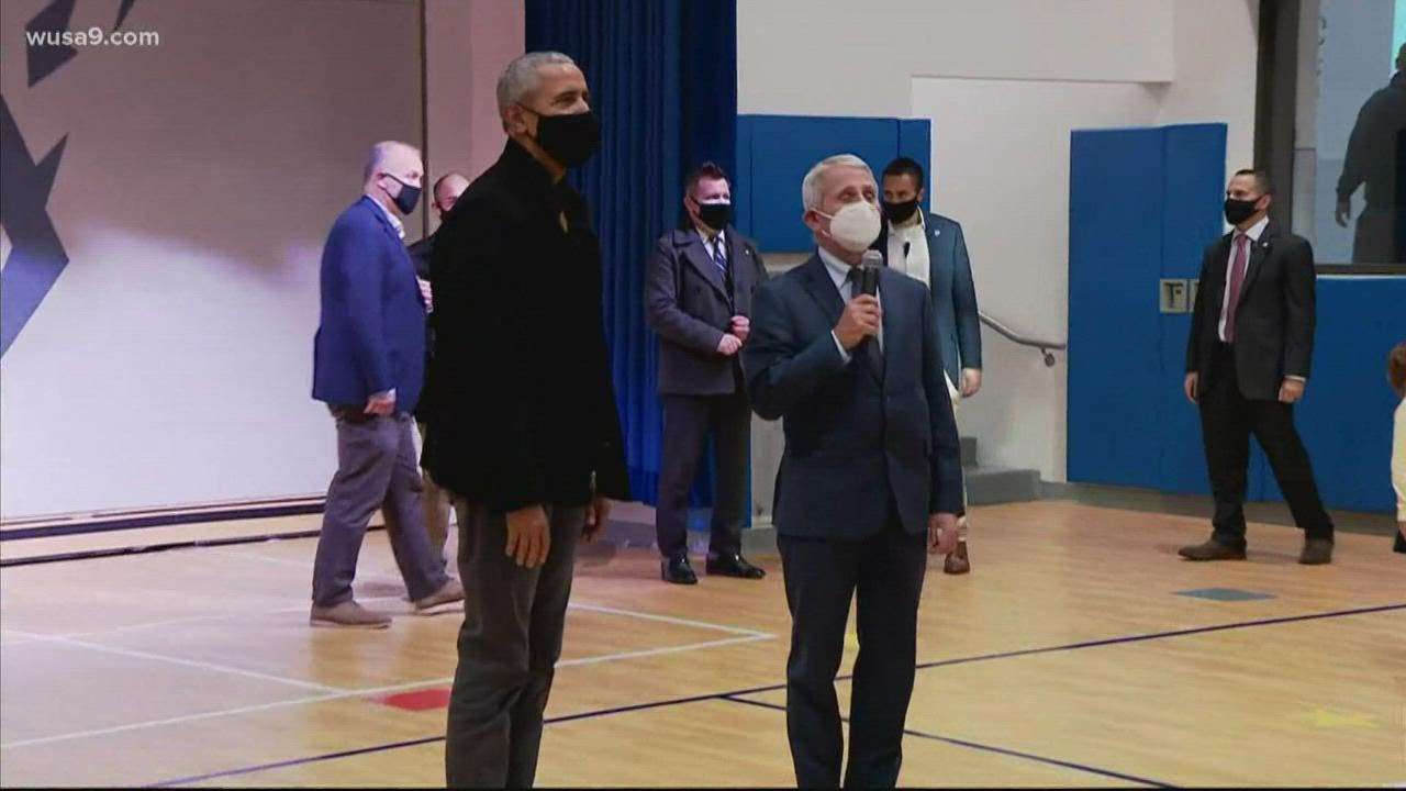 Dr. Fauci visits DC school to promote vaccines with former President Barack Obama - YouTube