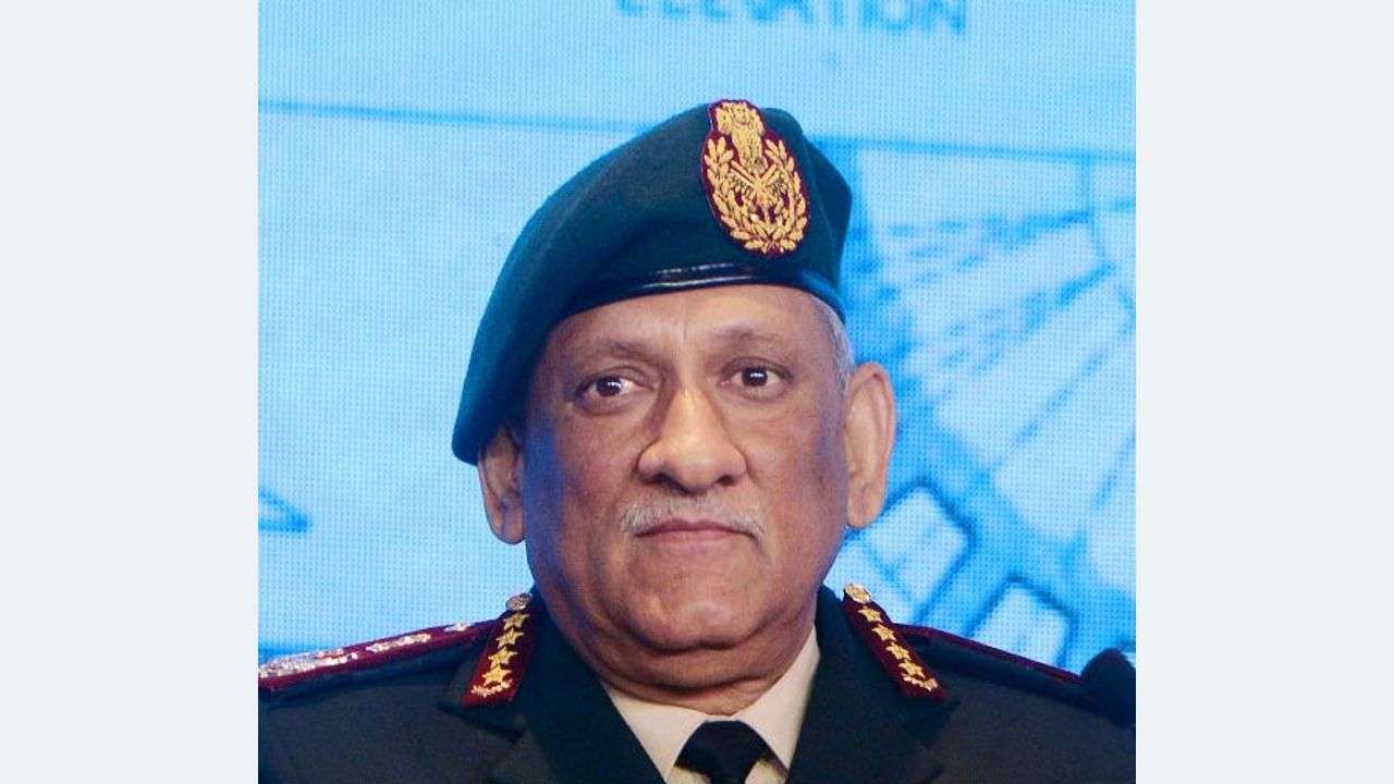 印軍ヘリ墜落 制服組トップ死亡 - Yahoo!ニュース