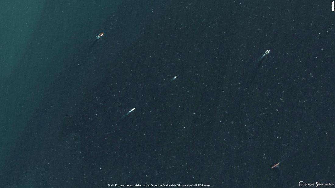 中国原潜が台湾海峡を浮上航行か、不測の事態のリスク浮き彫りに（CNN.co.jp） - Yahoo!ニュース