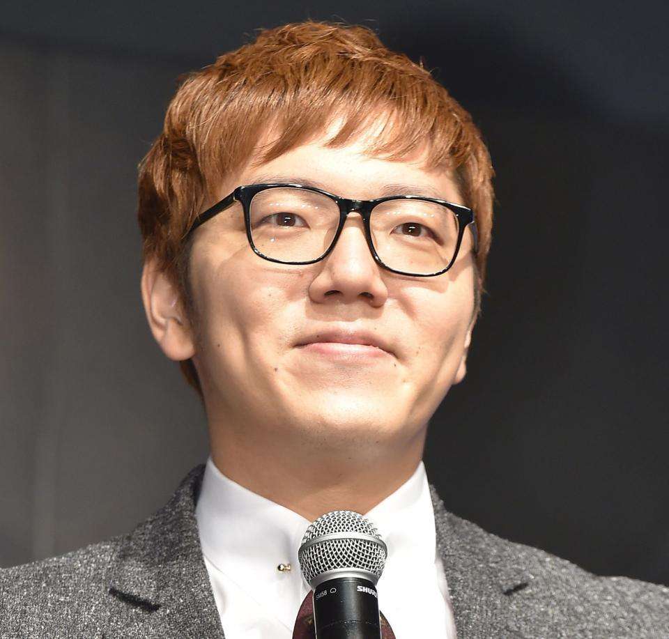 ヒカキン、年末ジャンボ100万円分購入 ファン「ロマン買ったねえ」