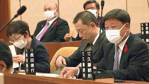“鼻出し”からノーマスクに　“退去命令”も議会に居座り 大分・臼杵市議がまた...