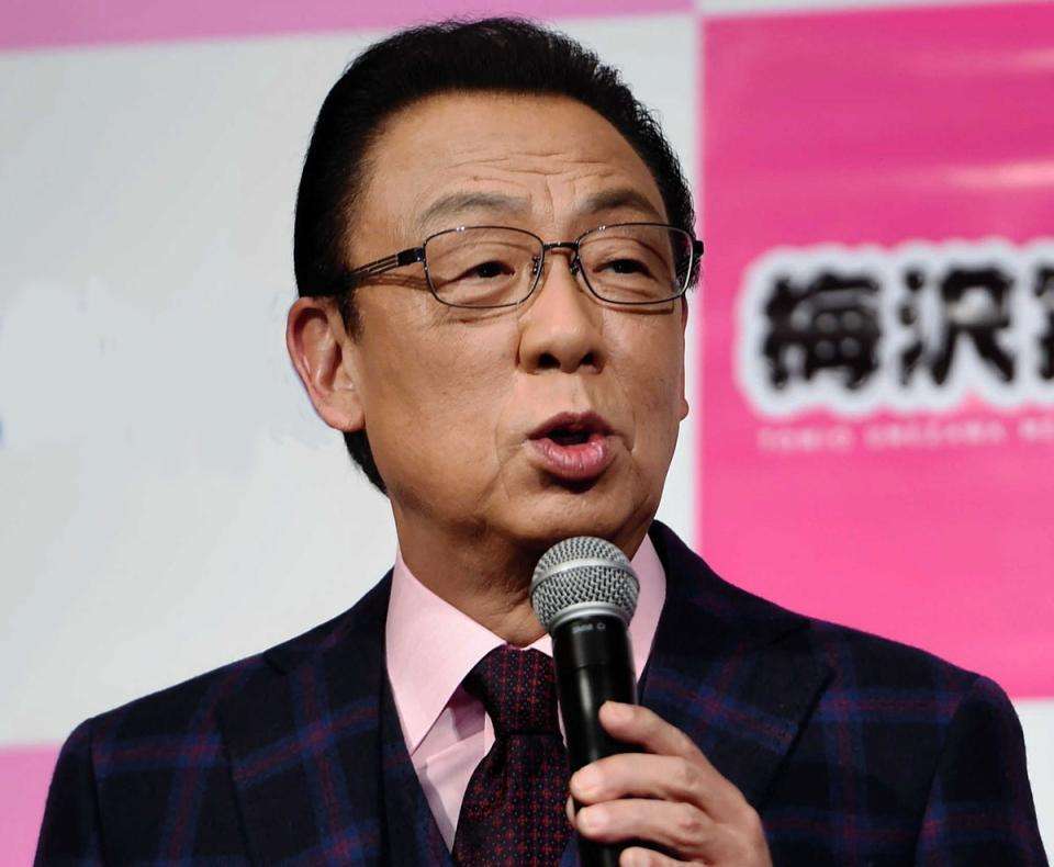 梅沢富美男　七段重のおせちが壮観！圧巻！アワビ、伊勢エビに「凄すぎ」「ぜいたく」