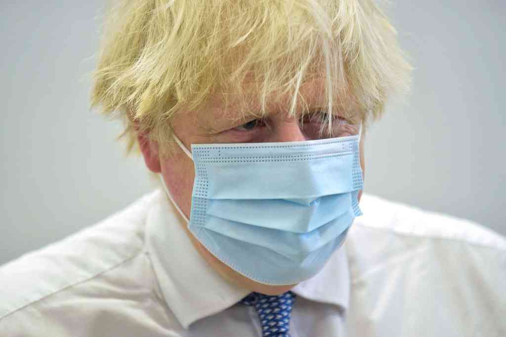 オミクロン株感染者死亡　英で1人、初確認（時事通信） - Yahoo!ニュース