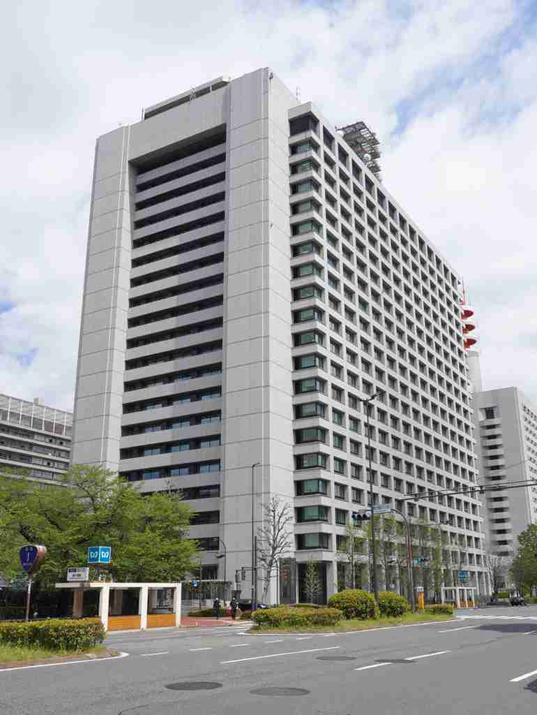 利用者情報、保管先公表を義務化　LINE問題受け法改正　総務省（時事通信） - Yahoo!ニュース