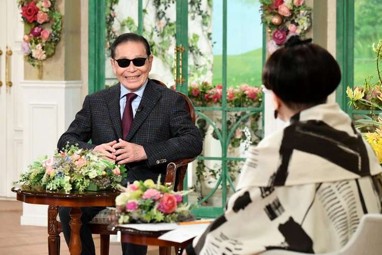タモリ、8年ぶり『徹子の部屋』に登場　1年を締めくくる　徹子が感激「とても面白く懐かしかった！」 | ORICON NEWS