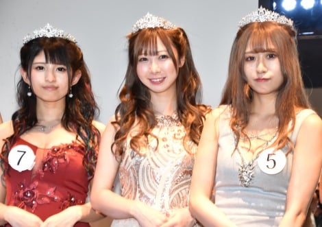 業界初の“キャバ嬢アイドルグループ”が誕生 元グラドルら7人組 明日花キララが審査委員長